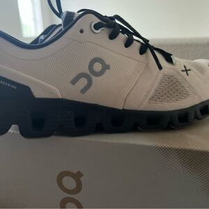 On Cloud X 3 Fawn | Magnet 39